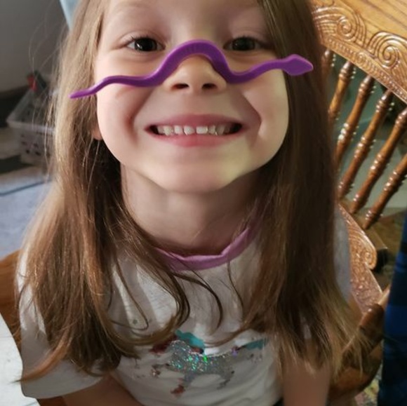 Meet your Posher, Leni - Picture 1 of 1